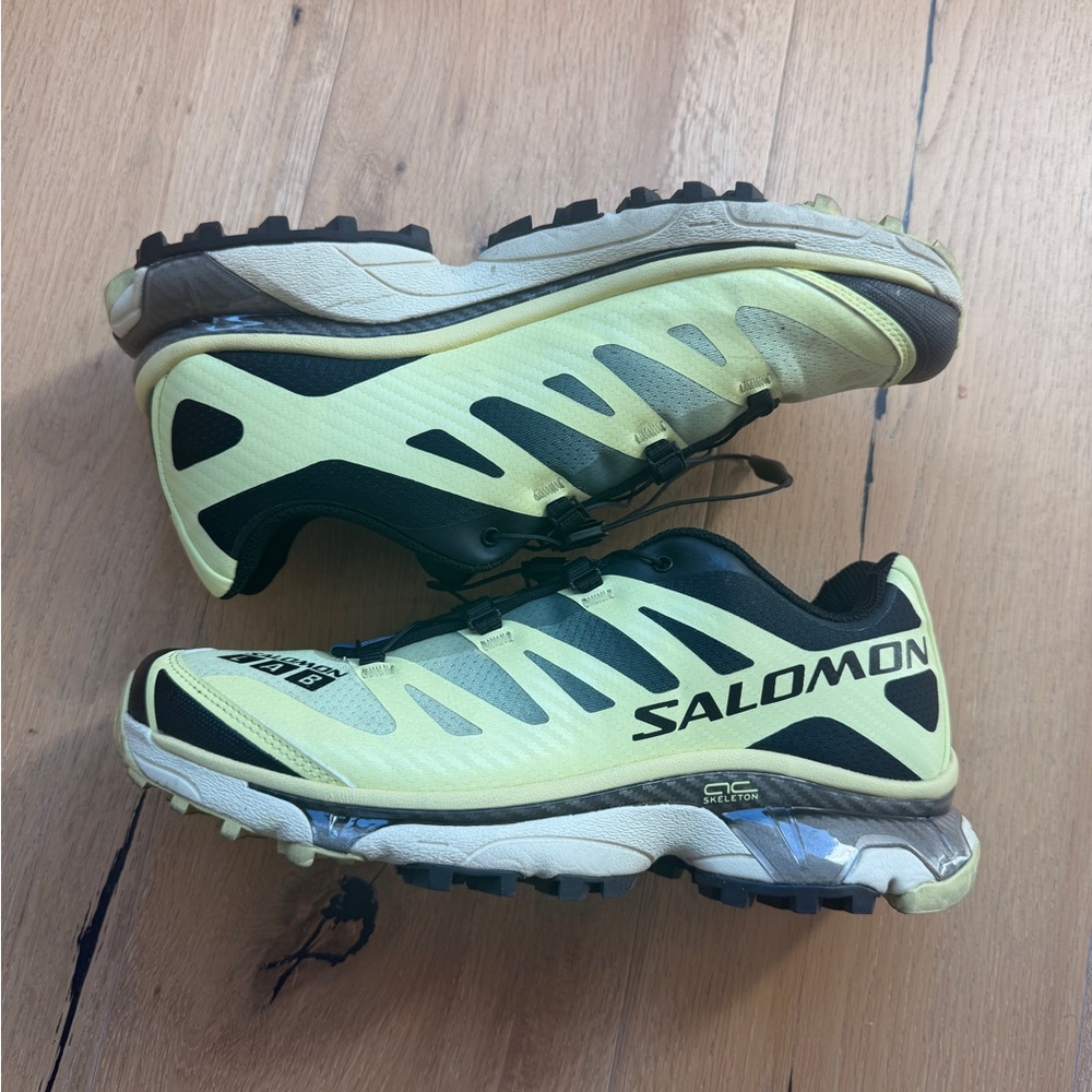 Salomon Men's Athletic Shoes - Black and Yellow